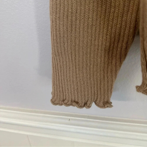 Shein Curve Women's Long Sleeve Tan Ribbed Ruffle Hem Top Size 2XL GUC - Picture 4 of 8